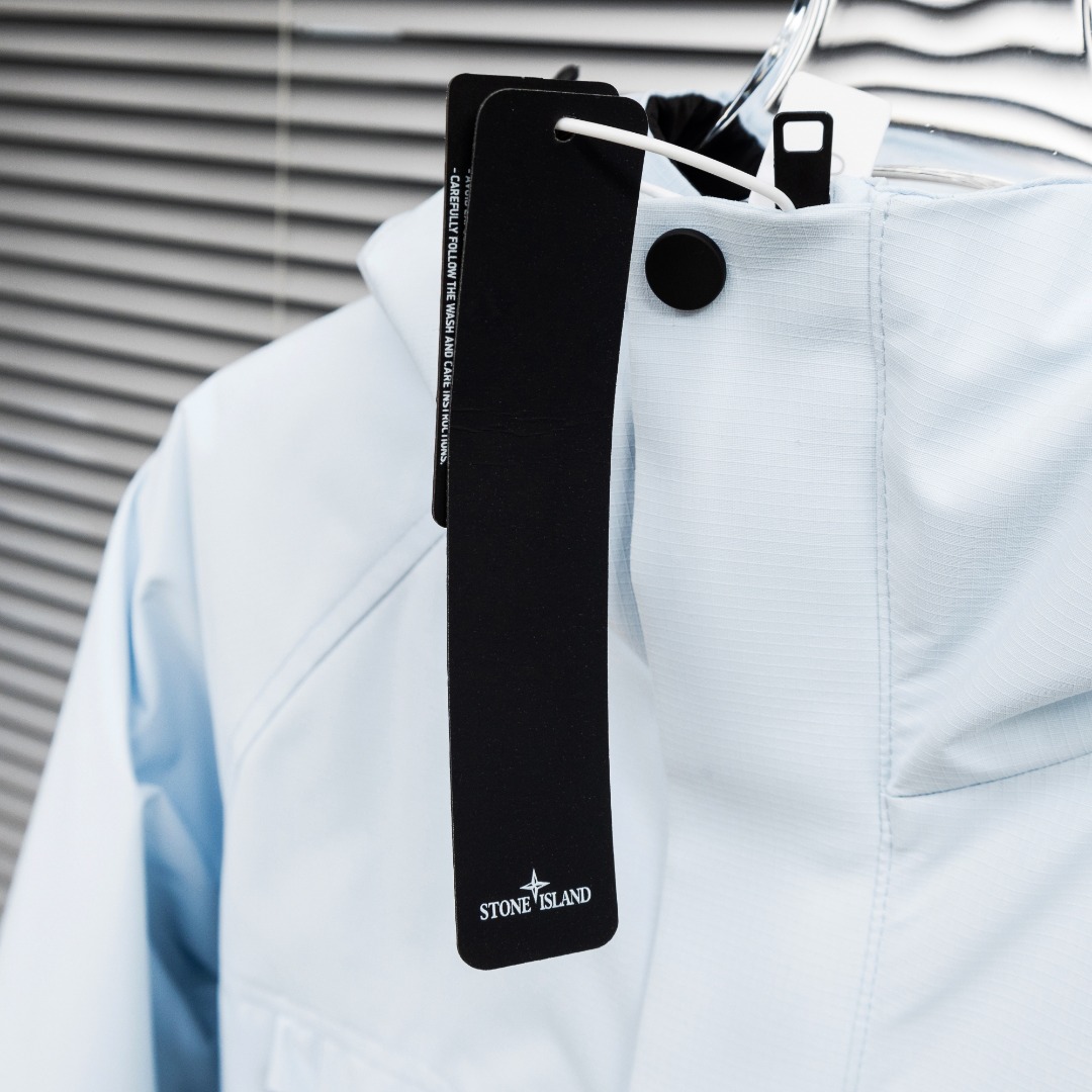 【STONE ISLAND旗艦店】 ジャケット ご好評に付き再入荷！