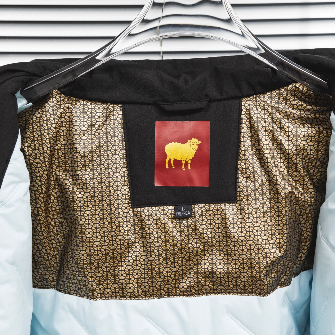 【STONE ISLAND旗艦店】 ジャケット ご好評に付き再入荷！