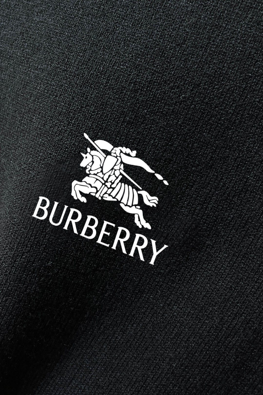 【BURBERRY旗艦店】バーバリー セーター ご好評に付き再入荷！