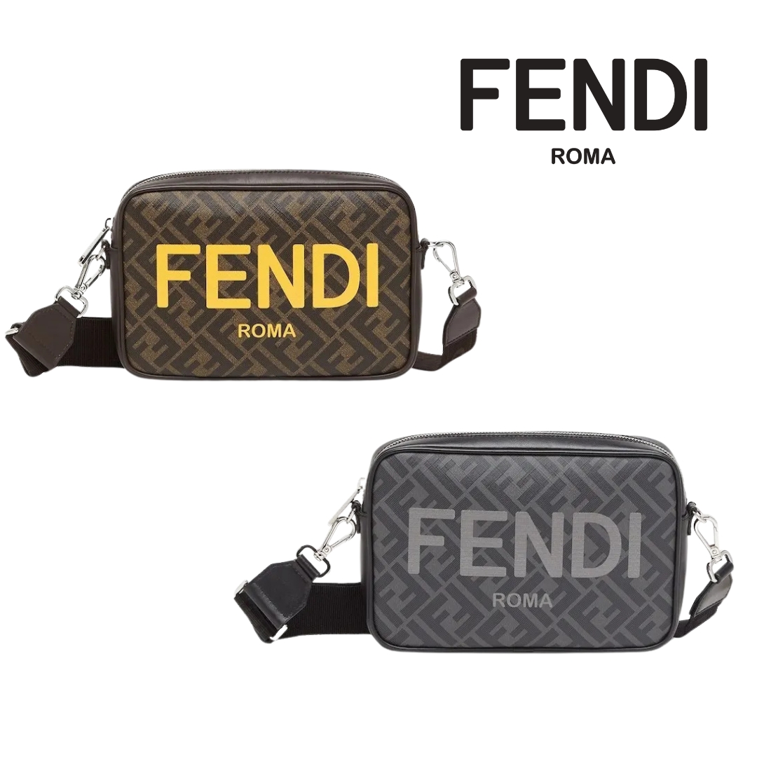 便利　すぐ届く　大人気【FENDI】カメラケース　ショルダー