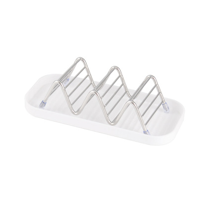 W-shaped soap holder