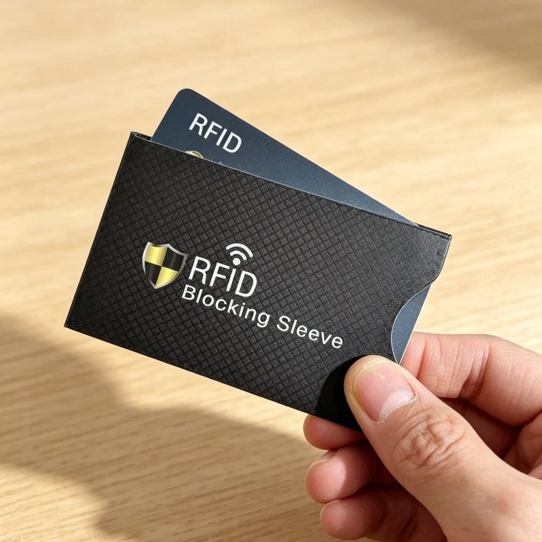 [1 Second to Block Unauthorized Scanning] Aluminum Foil Anti-Magnetic Anti-Theft Card Sleeve