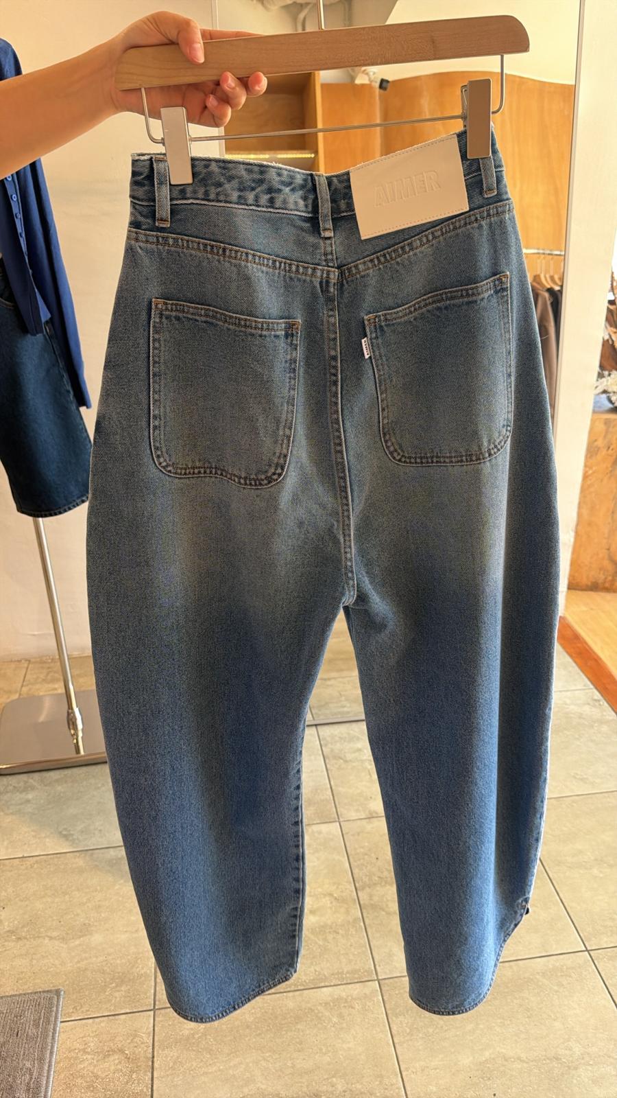 Aimer Capri Jeans