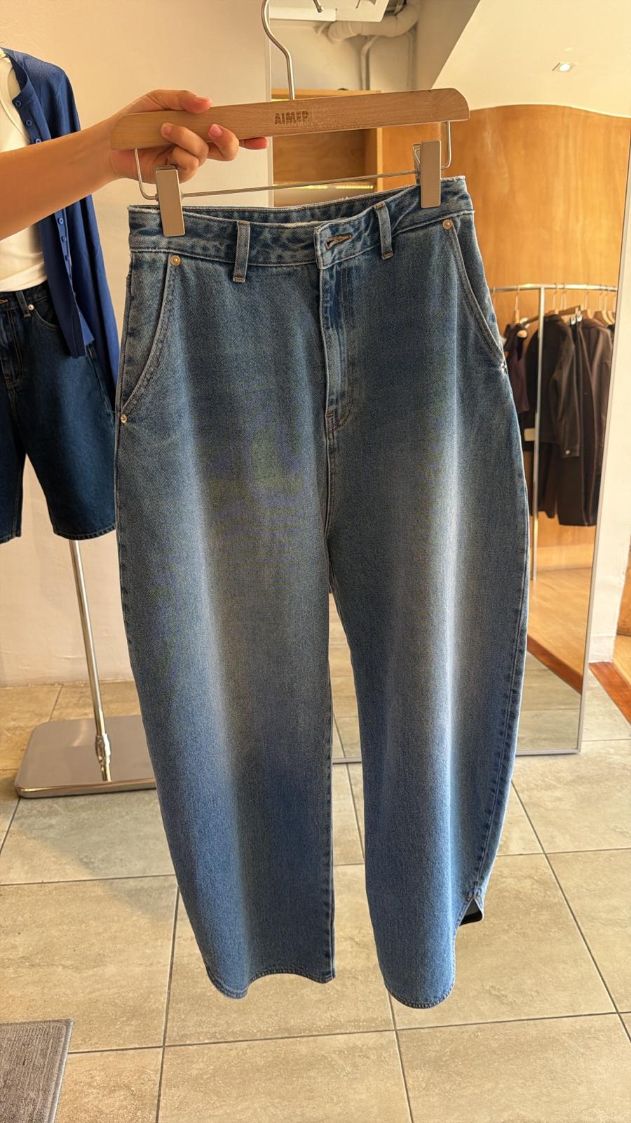 Aimer Capri Jeans