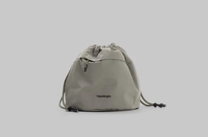 Reversible Bucket