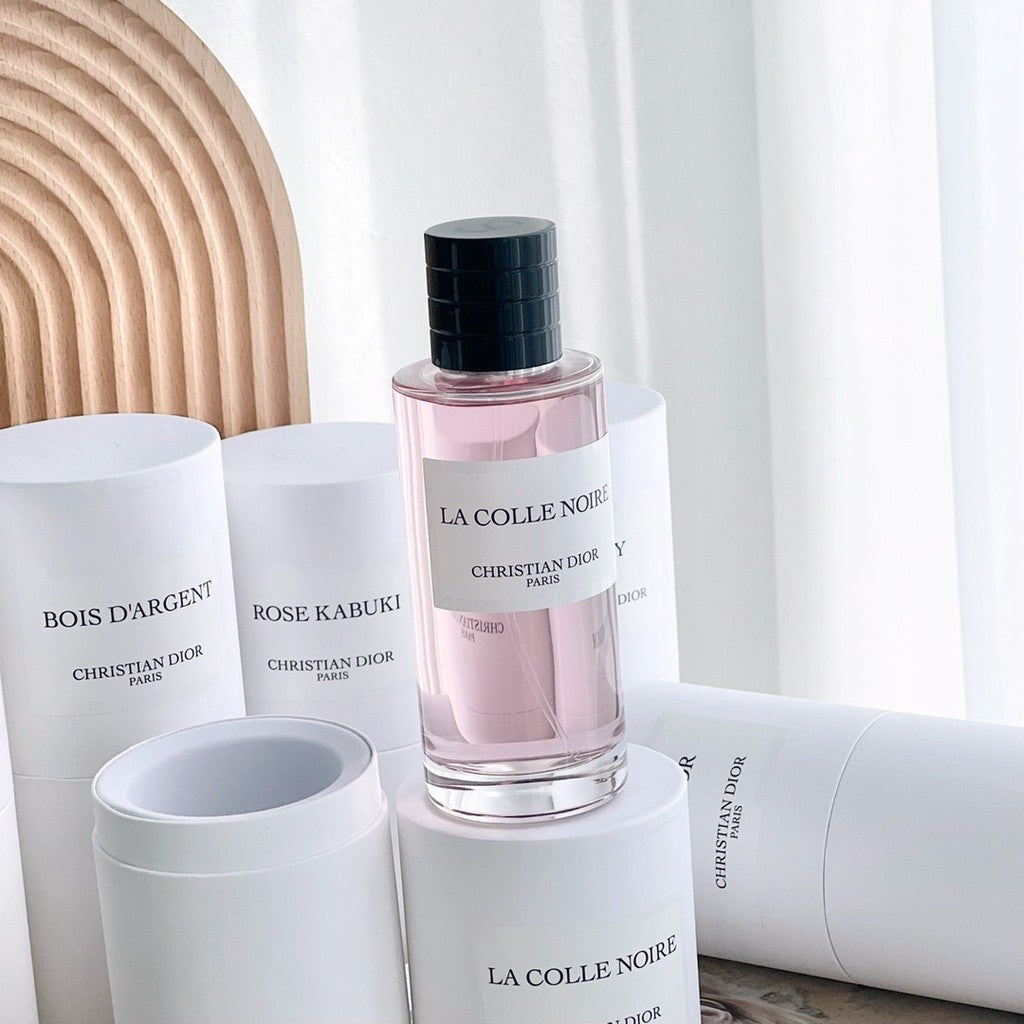 【ของแท้✓จัดส่งรวดเร็ว】Sauvage EDT & Blooming Bouquet EDT & J'adore 2ml/5ml/10ml น้ำหอมพกพา น้ําหอมชาย น้ำหอมผู้หญิง กลิ่นติดทนนาน