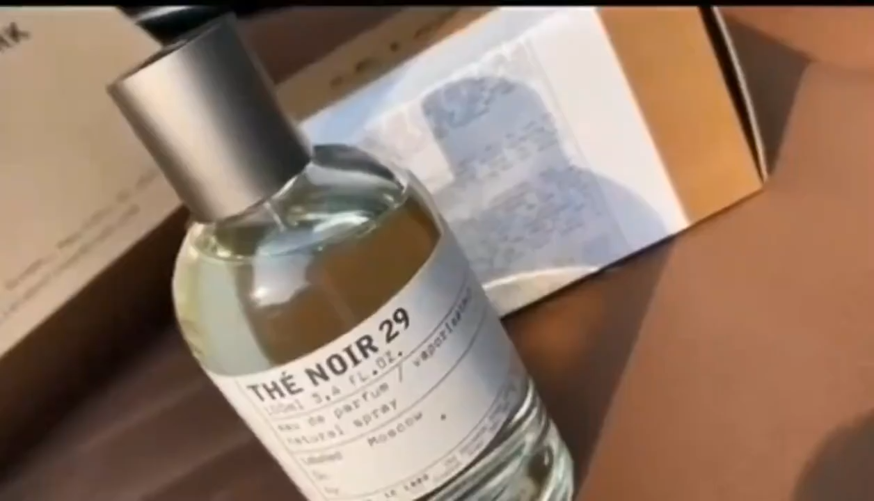 【ของแท้✓จัดส่งรวดเร็ว】Another 13 EDP & Santal 33 & The Noir 29 2ml / 5ml / 10ml น้ําหอม unisex น้ำหอมยอดนิยม น้ำหอมพกพา กลิ่นติดทนนาน