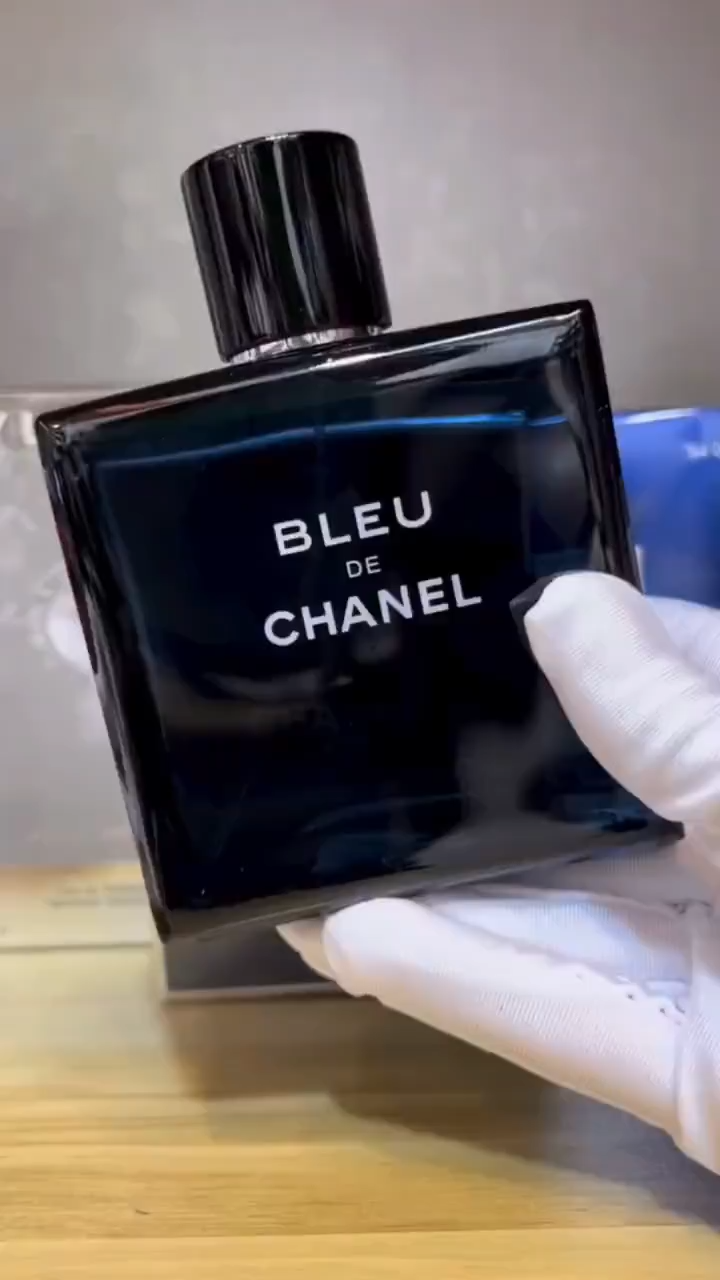 【ของแท้✓ติดทนนาน】Bleu de EDP 2ml / 5ml / 10ml สำหรับผู้ชาย ขนาดพกพา น้ำหอมตัวอย่าง พร้อมส่ง