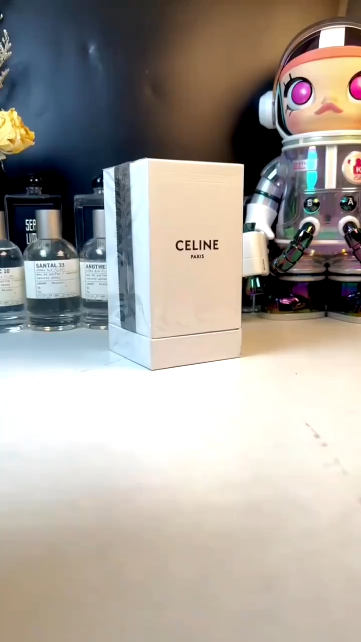 【ของแท้✓จัดส่งรวดเร็ว】Parade EDP & Black Tie & Reptile  EDP/Nightclubbing EDP 2ml/5ml/10ml น้ำหอมขายดี น้ําหอม unisex น้ำหอมพกพา กลิ่นติดทนนาน