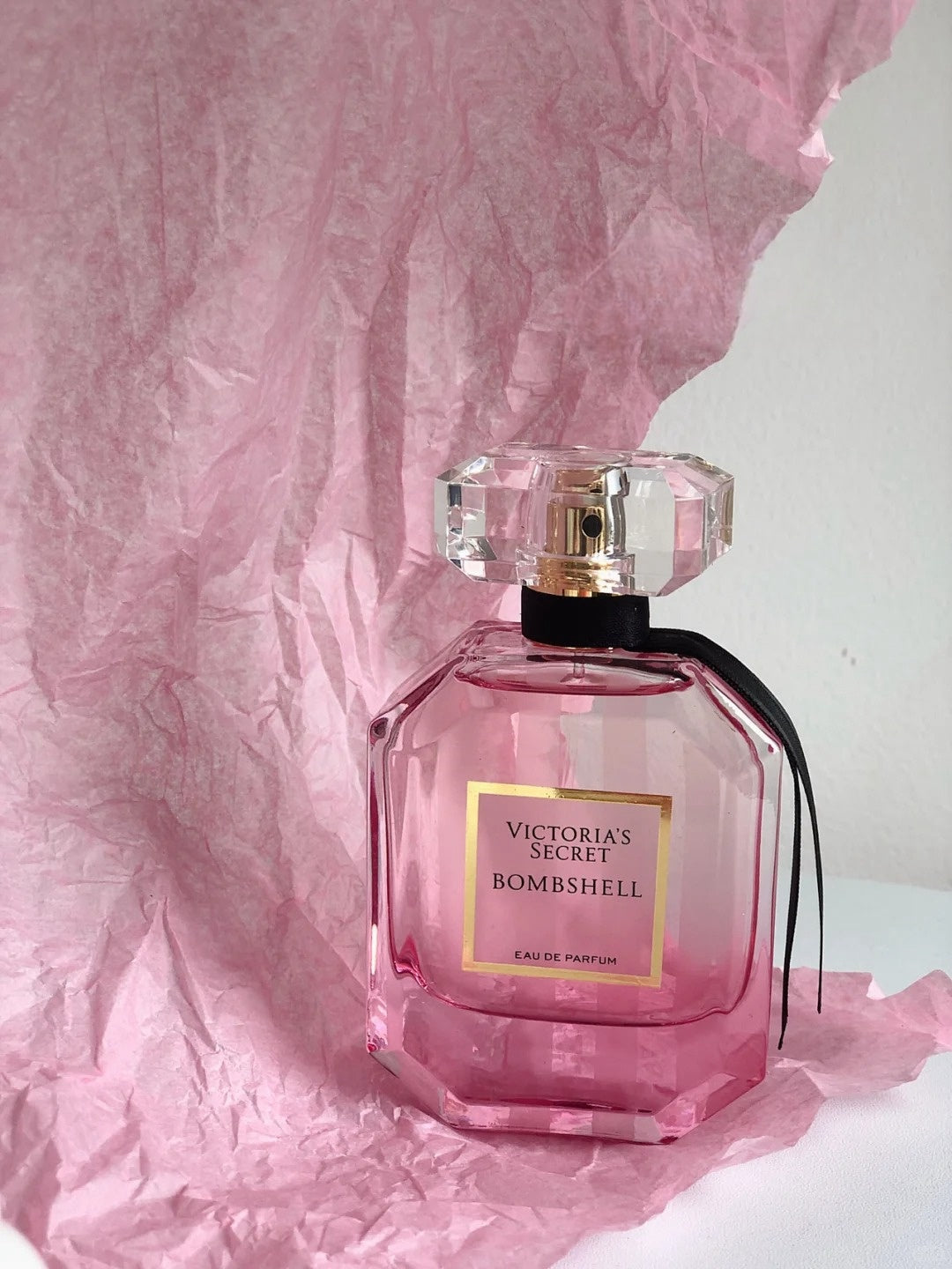 【ของแท้✓ติดทนนาน】 Secret Bombshell EDP 2ml / 5ml / 10ml น้ำหอมยอดนิยม น้ําหอมผู้หญิง น้ำหอมแฟชั่น น้ำหอมมินิ กลิ่นติดทนนาน น้ำหอมพกพา