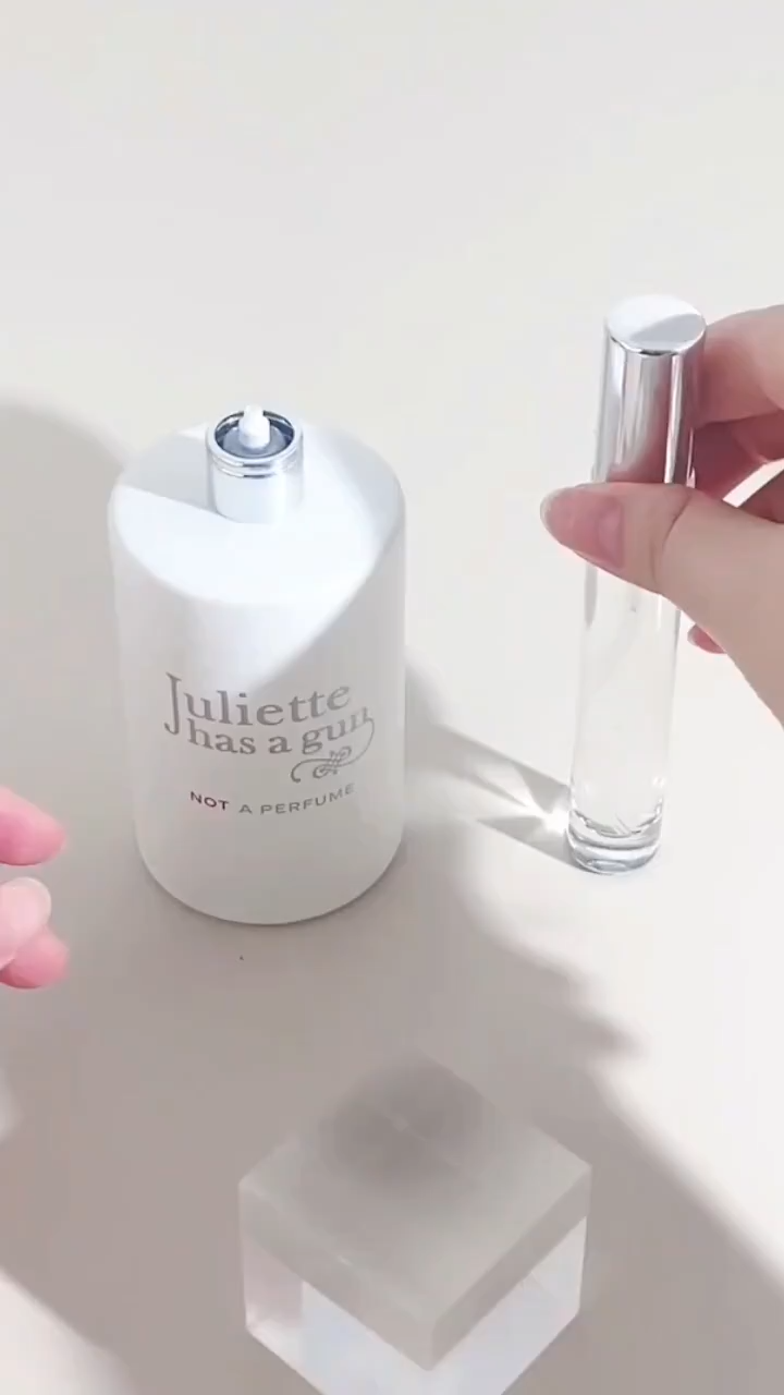 【ของแท้✓จัดส่งรวดเร็ว】 Not A Perfume Superdose EDP 2ml/5ml/10ml น้ําหอม unise  น้ําหอมผู้หญิง  กลิ่นติดทนนาน กลิ่นหอม น้ำหอมมินิ น้ำหอมพกพา