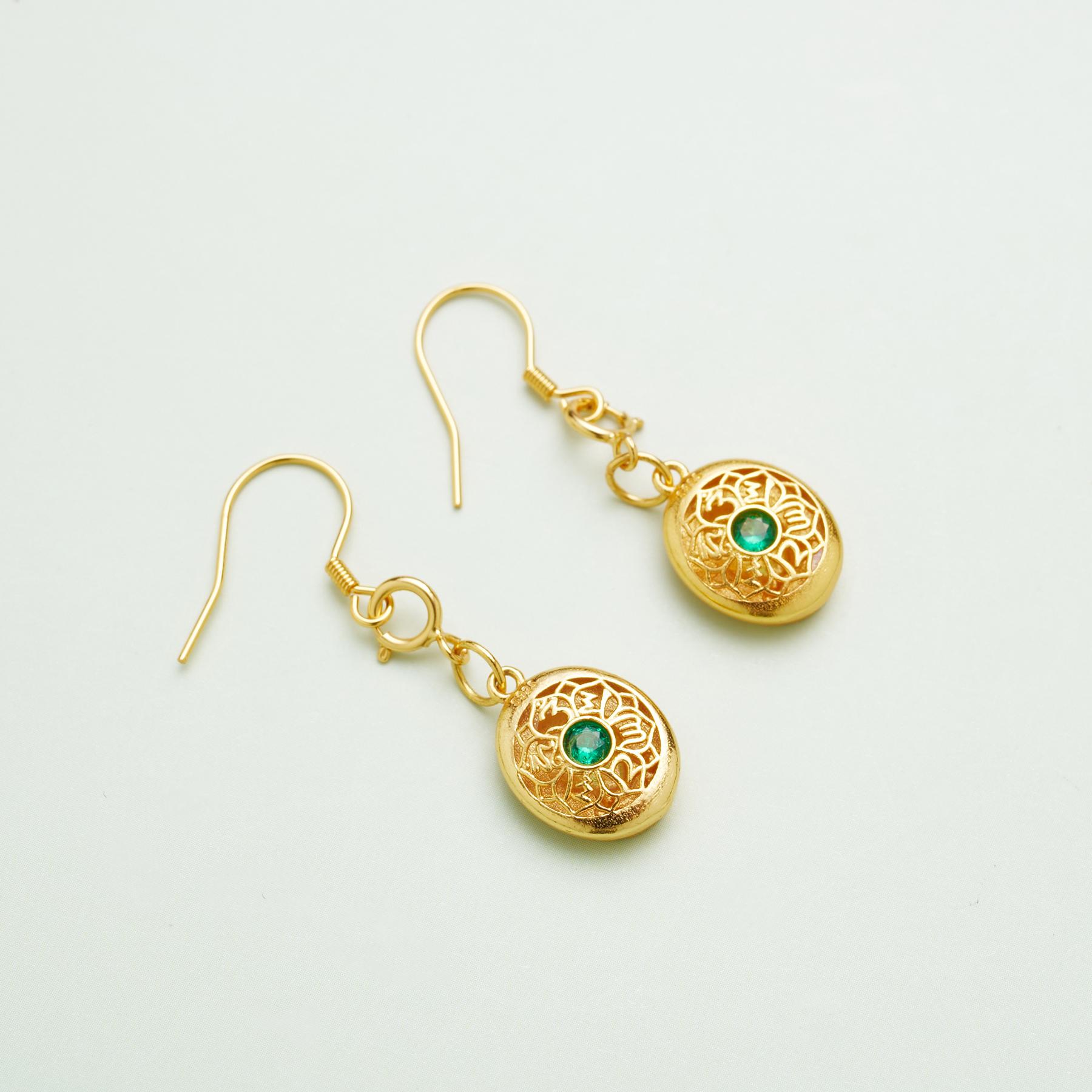 ds925銀耳墜-綠度母耳勾10*14-｜修行守護唐卡珠寶?療癒隨身佩戴 唐卡修行療癒吊墜