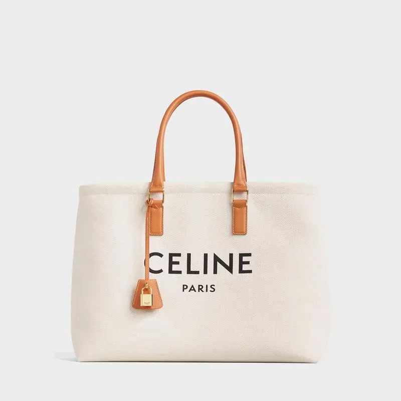 【人気商品】【キャンバストート】人気モデル愛用のホリゾンタルトートバッグ再入荷