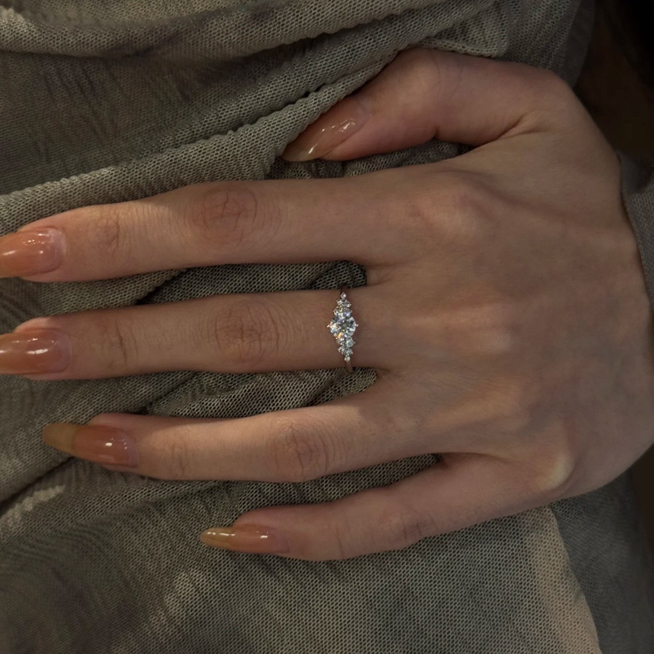 【柏林情書】閃鑽簇擁開口指環 輕奢高級質感百搭