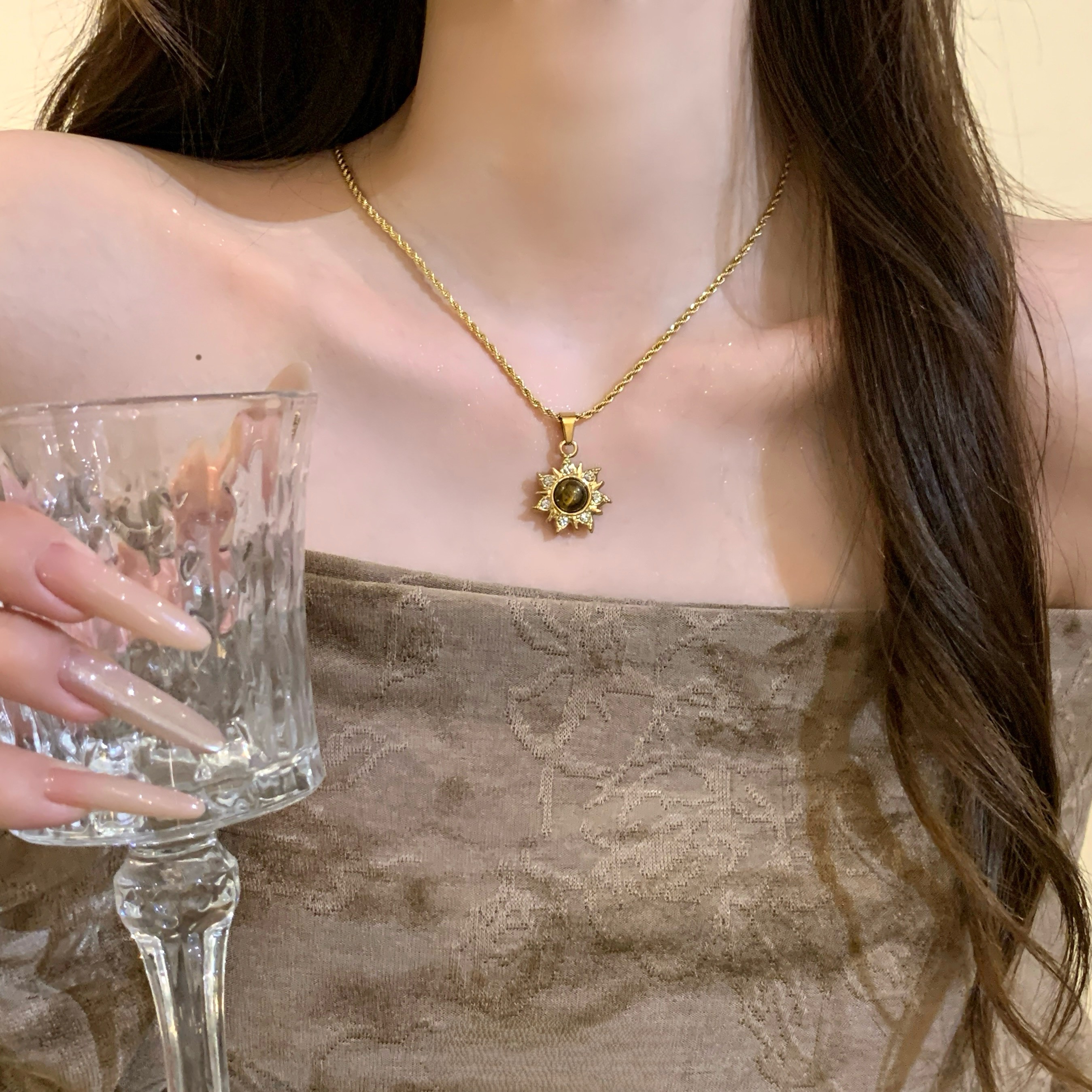 太陽花虎眼石項鍊｜輕奢小眾百搭鎖骨鏈
