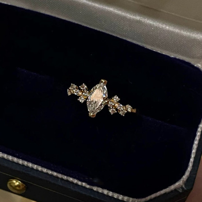 流線光弧・S925銀金邊馬眼鑽戒指