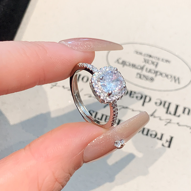 銅鍍銀小方糖圍鑲水鑽戒指｜輕奢高級感 小眾設計百搭指環