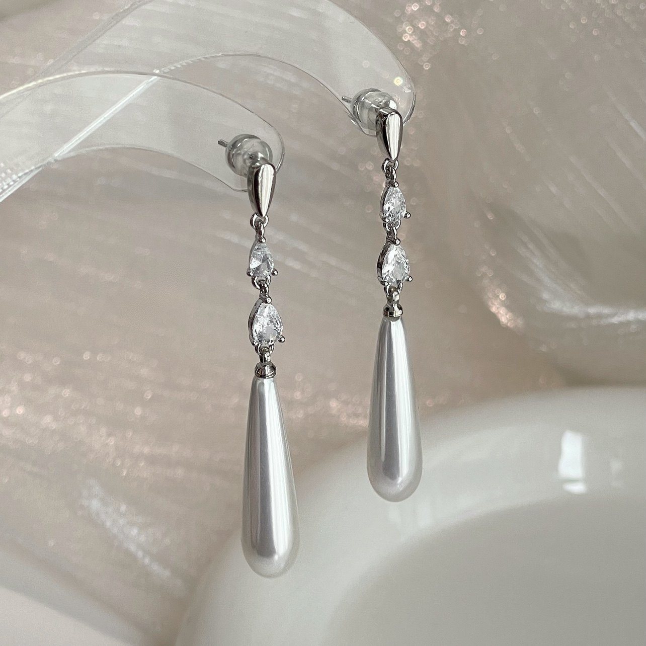 銀水滴珍珠新中式耳飾｜長款閃石點綴 銀針國風耳飾