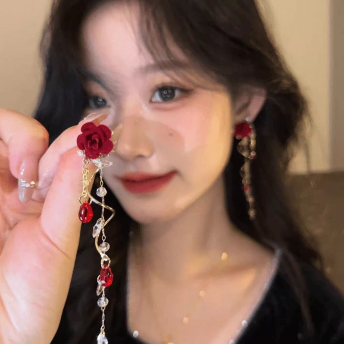 植絨紅玫瑰流蘇耳飾｜仙氣溫柔水鑽耳環