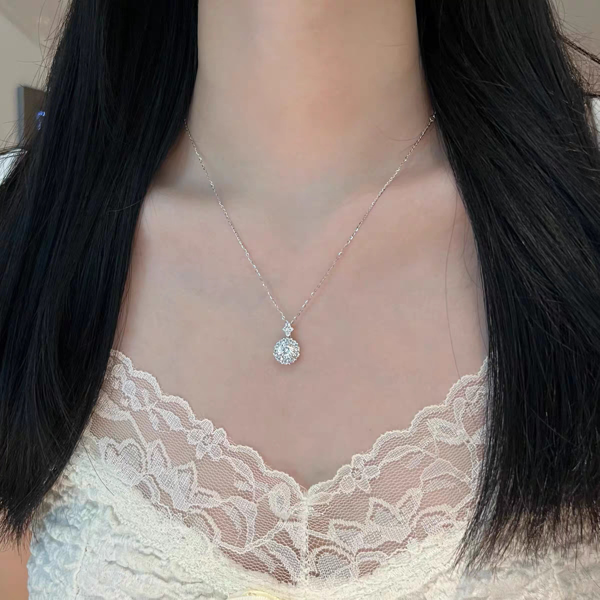 碎冰冰暴富方牌鎖骨鏈｜輕奢精致鎖骨鏈