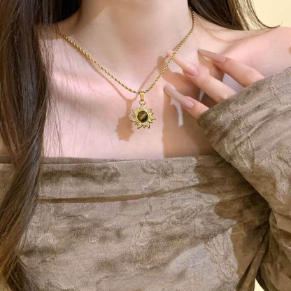 太陽花虎眼石項鍊｜輕奢小眾百搭鎖骨鏈