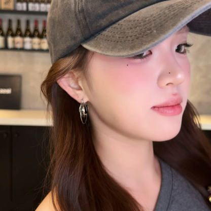 銀色三圈交叉耳扣｜通勤首選立體簡約款