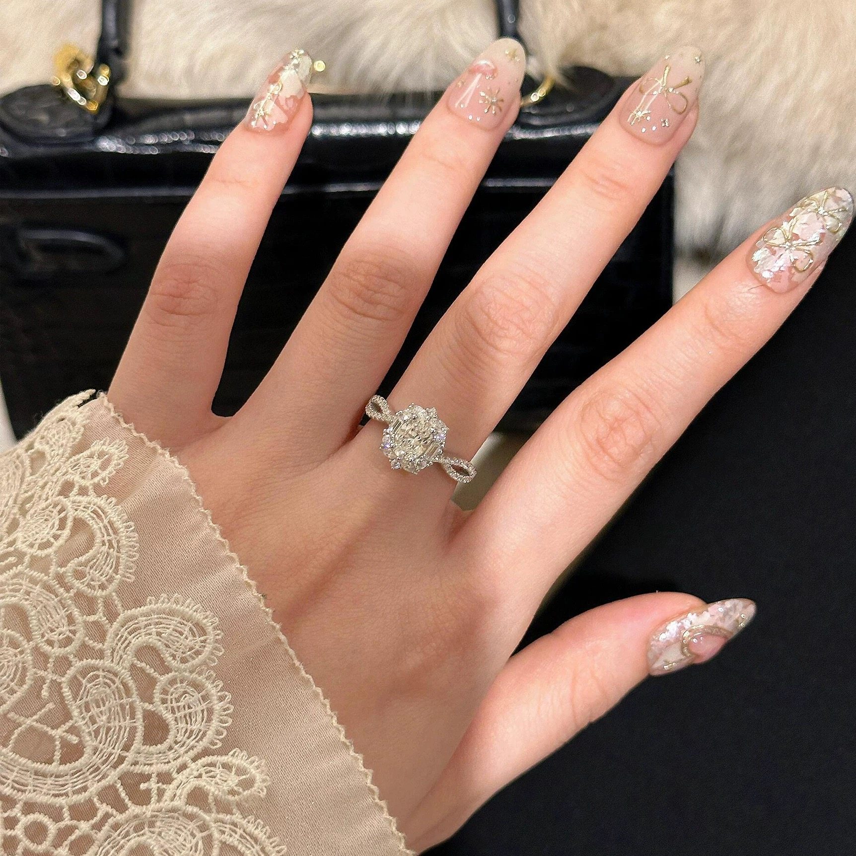 爆闪鸽子蛋莫桑钻 S925 纯银戒指｜小众高级日常百搭精致指环