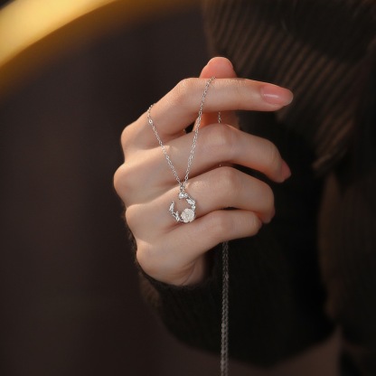 月牙山茶花項鍊｜白貝母花朵墜 森系小清新 時尚簡約夏季鎖骨鏈