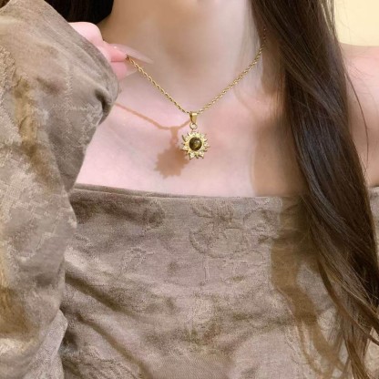 太陽花虎眼石項鍊｜輕奢小眾百搭鎖骨鏈