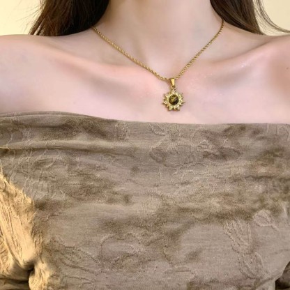 太陽花虎眼石項鍊｜輕奢小眾百搭鎖骨鏈