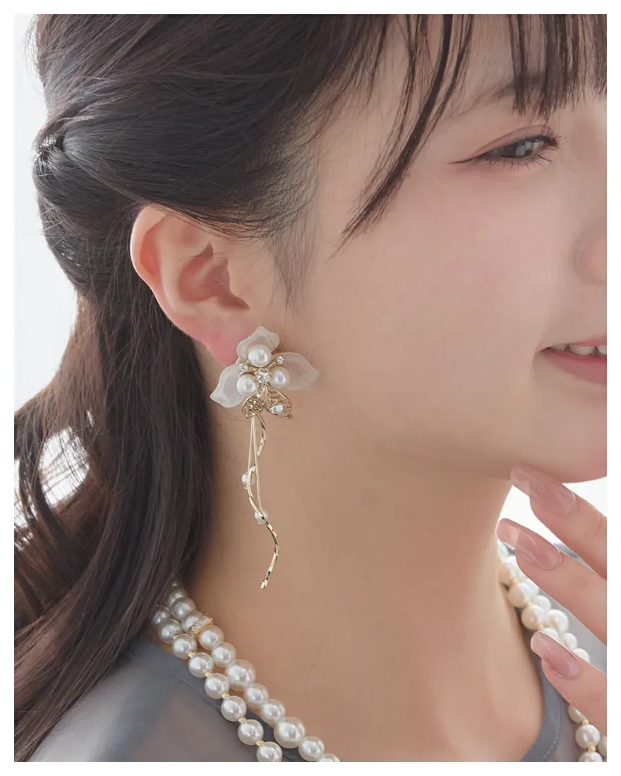 結婚式 ピアス 大ぶり イヤリング お呼ばれ アクセサリー セット可能 パーティー パール 揺れる