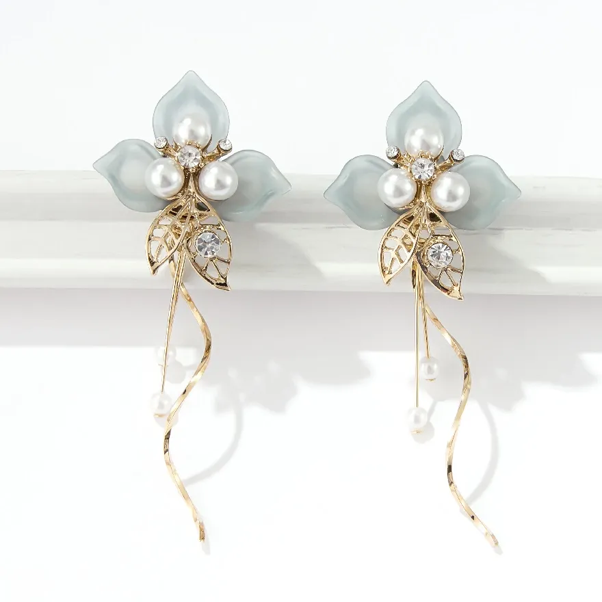 結婚式 ピアス 大ぶり イヤリング お呼ばれ アクセサリー セット可能 パーティー パール 揺れる