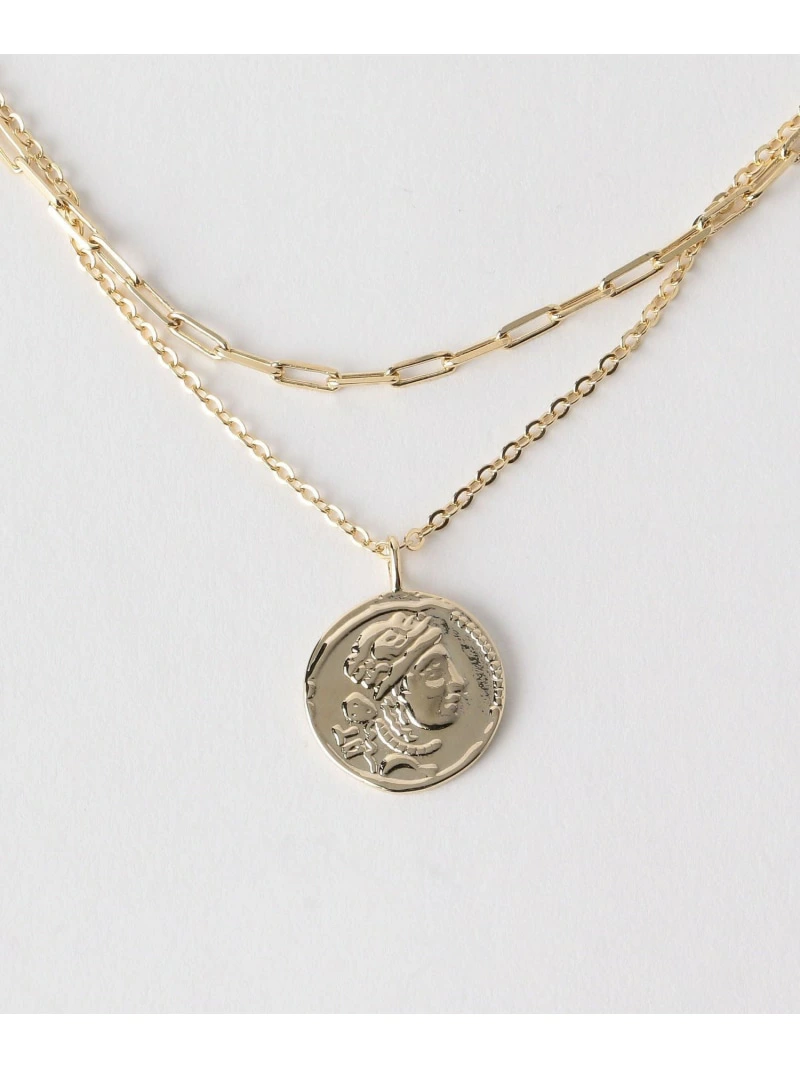 クラシカルなコインモチーフが目を引く3WAY仕様のネックレス。