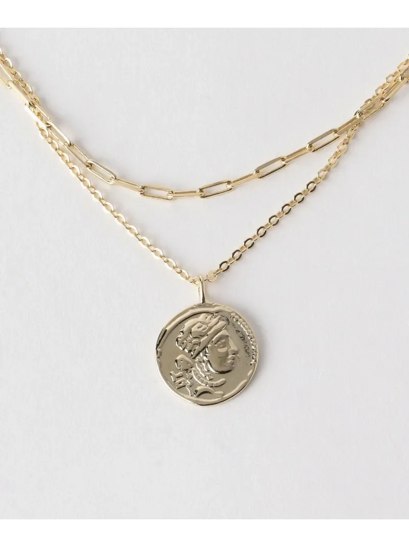 クラシカルなコインモチーフが目を引く3WAY仕様のネックレス。
