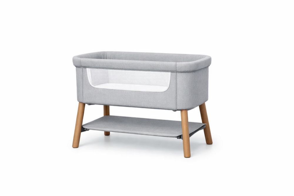 Baby Bassinet with Mesh Sides and Solid Wood Legs