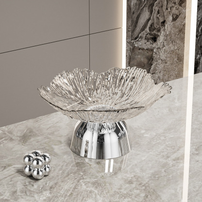 Classic Metal Footed Fruit Stand