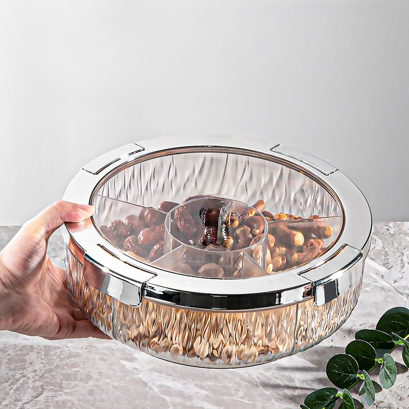 Glass snack and fruit plate with lid