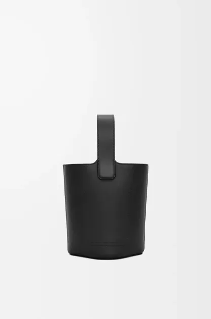 ペブル バケットバッグ ミニ（スムースカーフ）