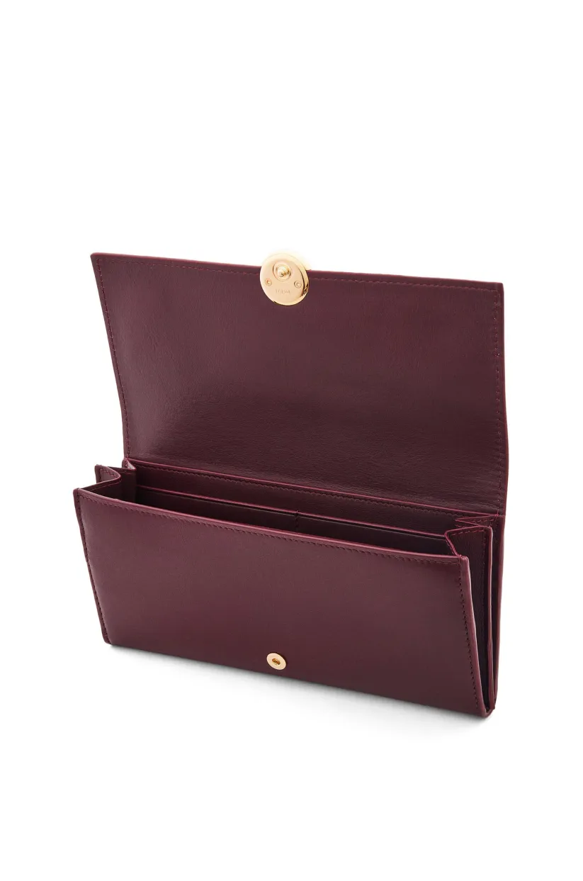 ぺブル コンティネンタル ウォレット（シャイニーナパカーフ）