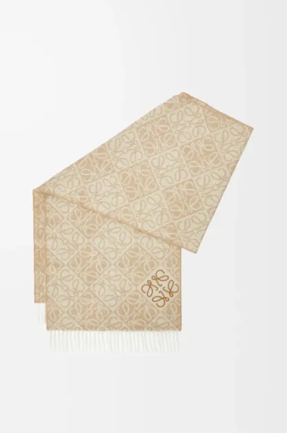 Loewe アナグラム スカーフ（ウール&カシミヤ）