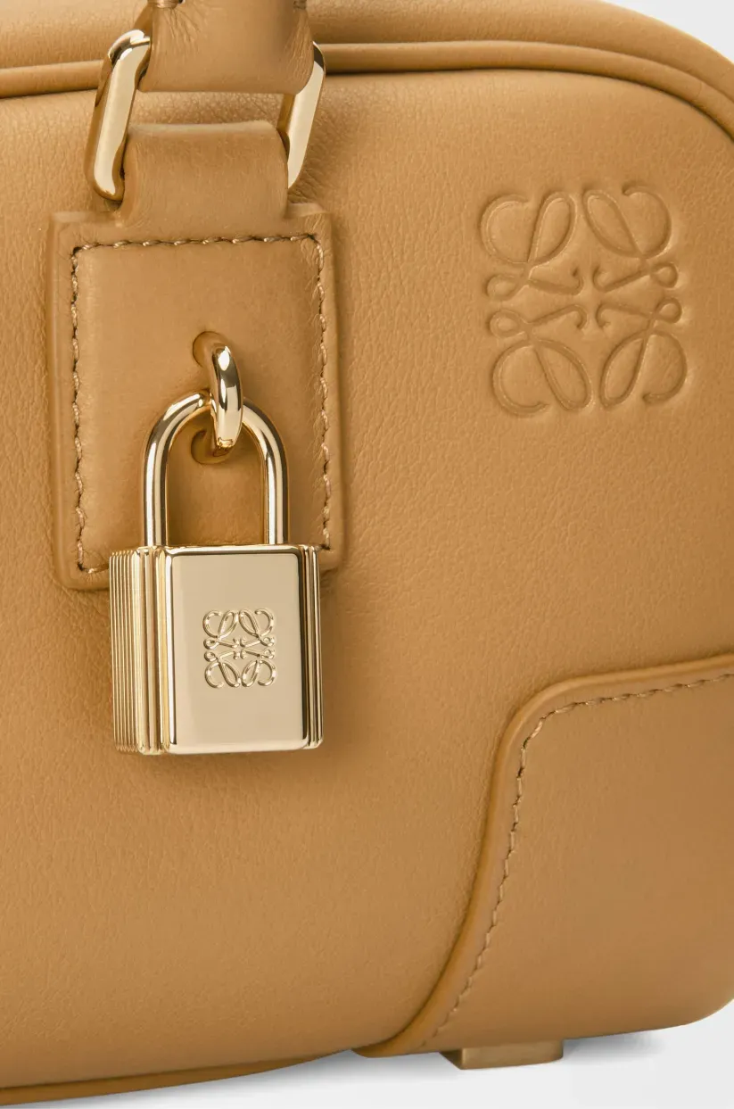 アマソナ23 クロップド バッグ（ナパカーフ）