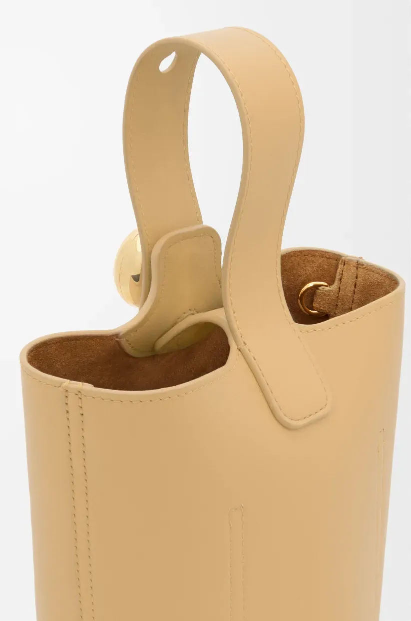 ペブル バケットバッグ ミニ（スムースカーフ）