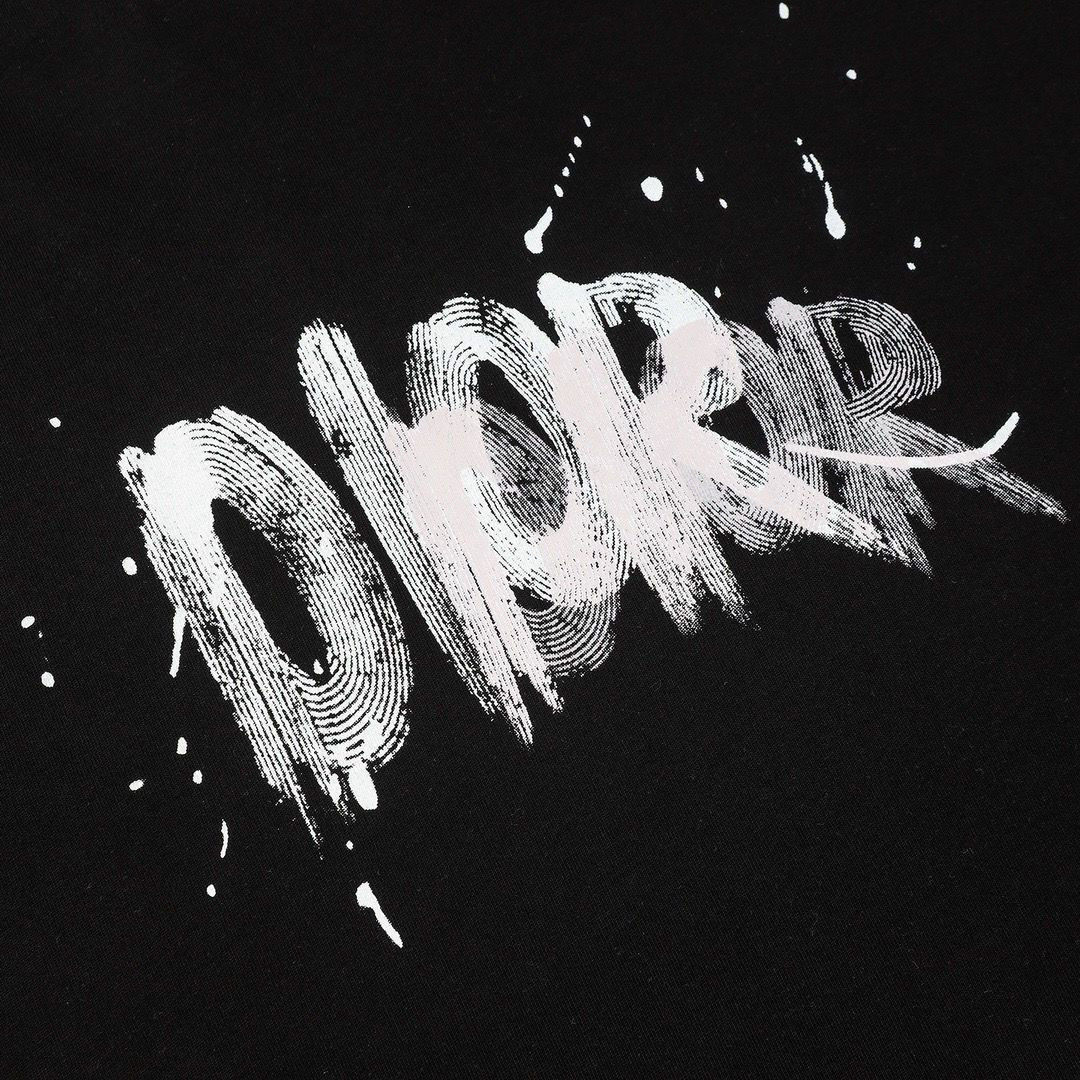 【DIOR】（ディオール）半袖 ご好評に付き再入荷！