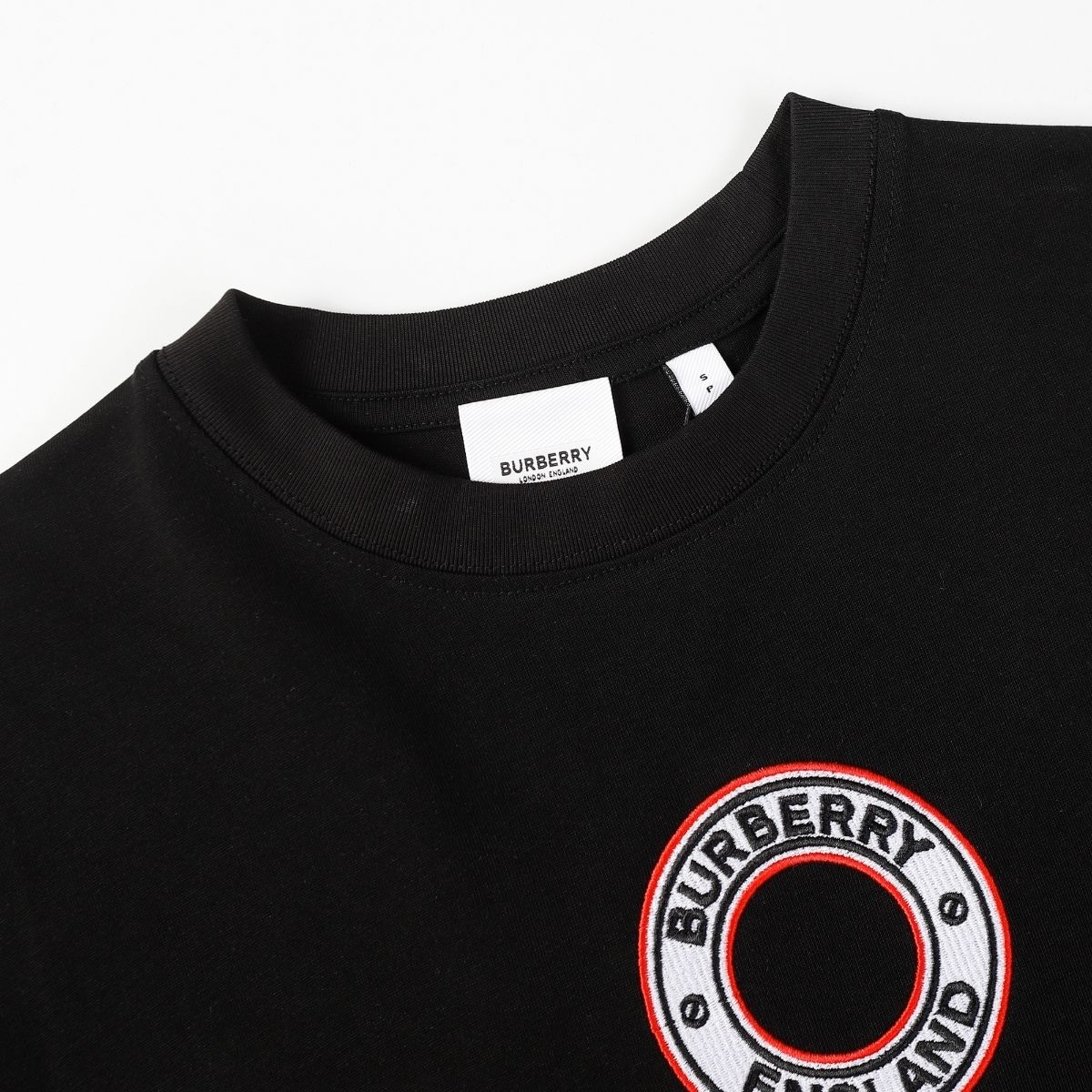 【BURBERRY 公式旗艦店】バーバリー Tシャツ ご好評に付き再入荷！