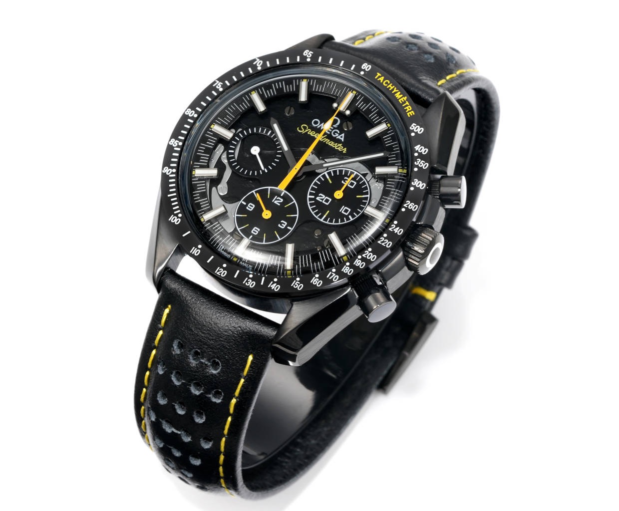 OMEGA（オメガ）スピードマスター ダークサイド・オブ・ザ・ムーン “アポロ8号” 機械式腕時計 44MM