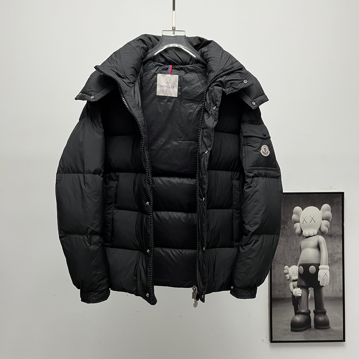 【人気商品】MONCLERモンクレール 2025年新作 プレミアム95％ホワイトダックダウン 超ソフト マット仕上げダウンジャケット