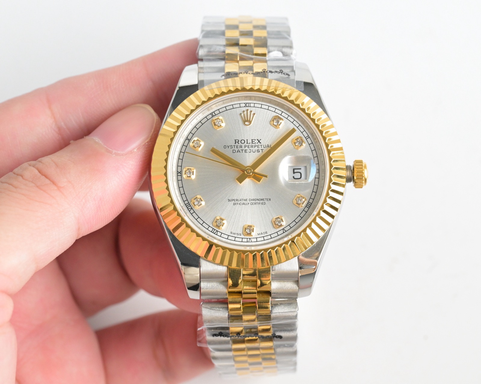 NEW 2024 ロレックス デイトジャスト 36mm 126233 マザーオブパール ダイヤモンドダイヤルRolex