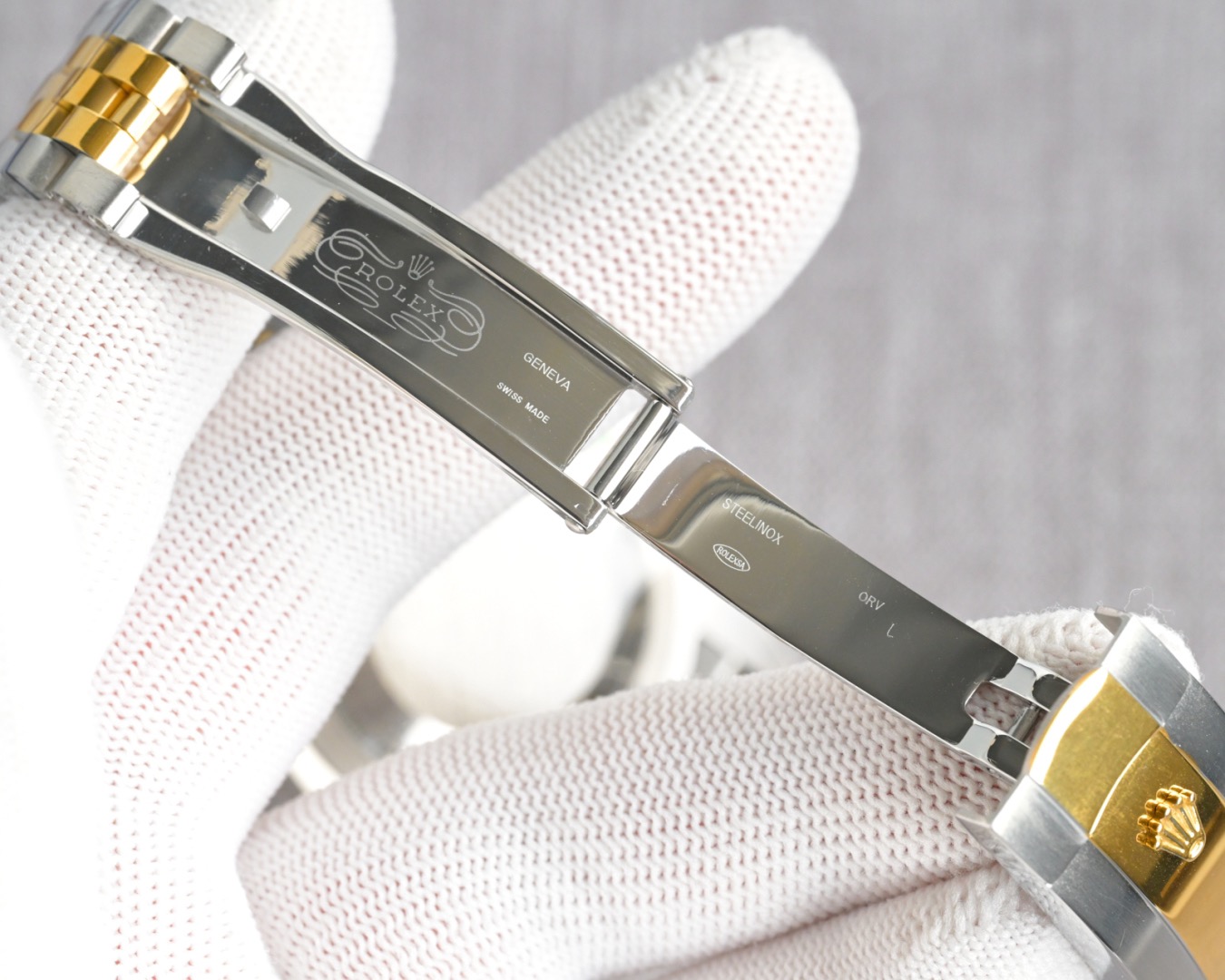 NEW 2024 ロレックス デイトジャスト 36mm 126233 マザーオブパール ダイヤモンドダイヤルRolex