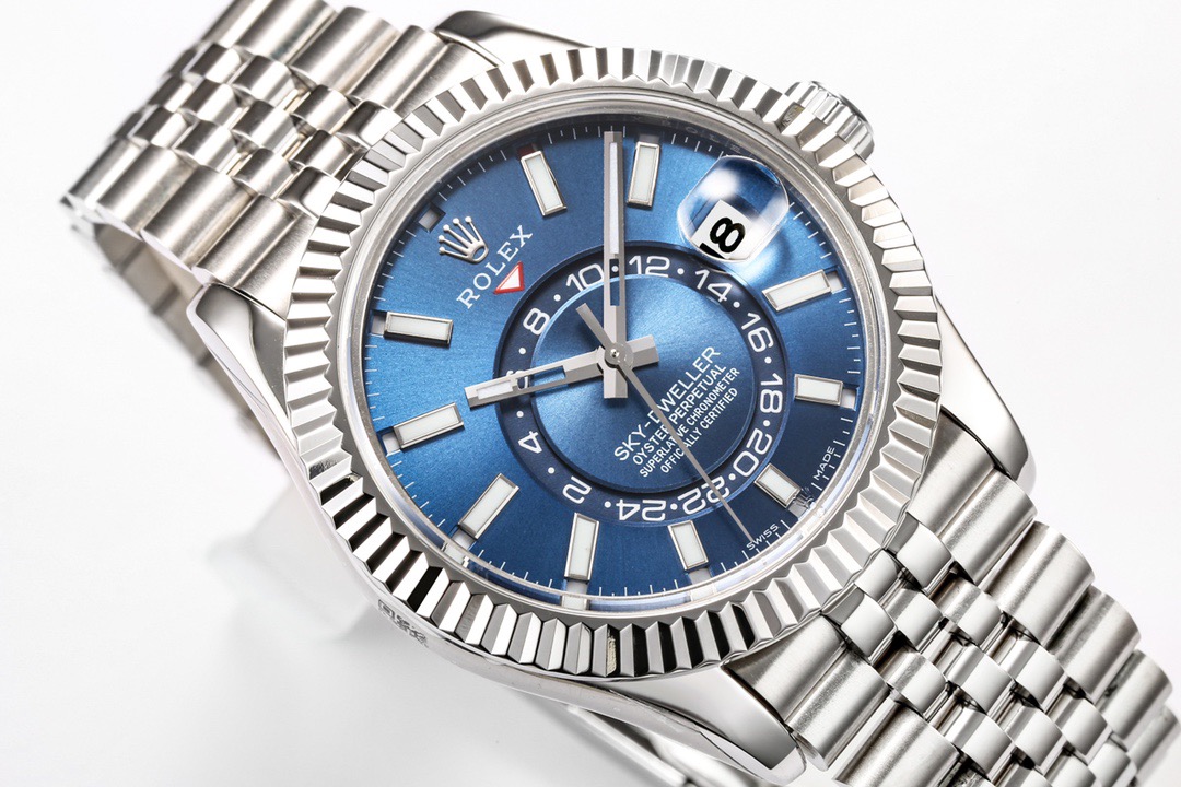 2025 ROLEX ロレックス スカイウォーカー ブルー文字盤 42mm 機械式時計