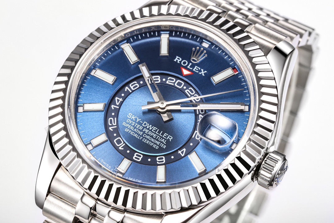 2025 ROLEX ロレックス スカイウォーカー ブルー文字盤 42mm 機械式時計